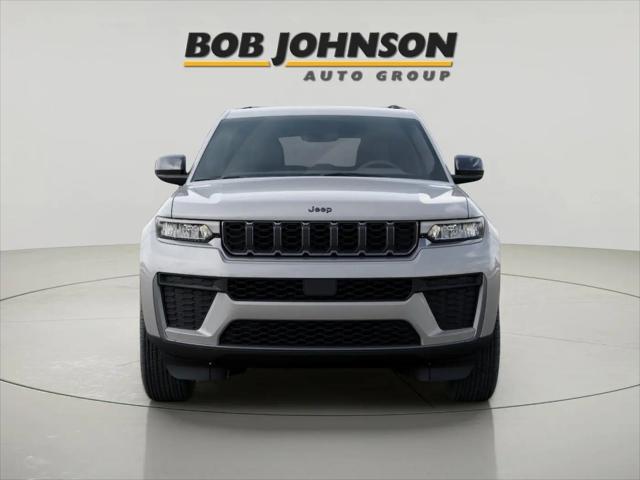 2026 Jeep Grand Cherokee Altitude 4x4