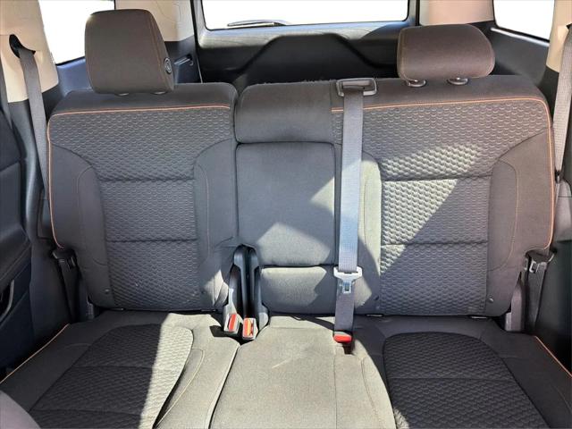 2017 GMC Acadia SLE-2