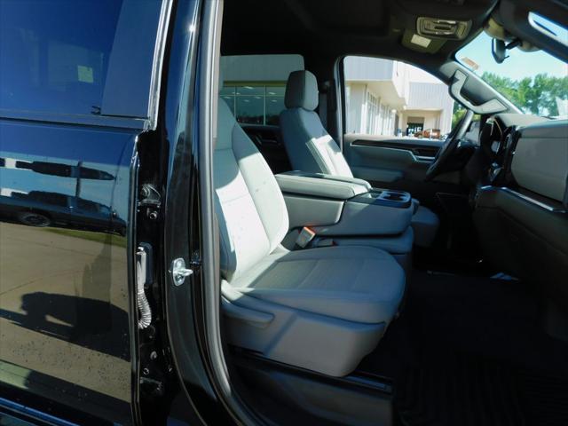 2023 Chevrolet Silverado 1500 4WD Crew Cab Standard Bed LT