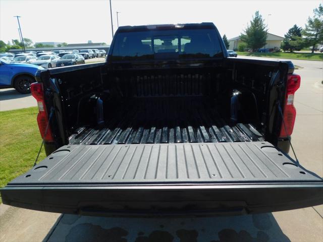 2023 Chevrolet Silverado 1500 4WD Crew Cab Standard Bed LT