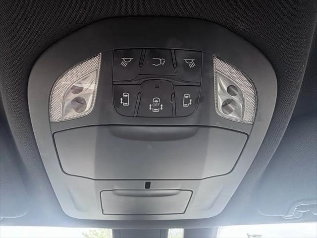 2020 Chrysler Pacifica 35th Anniversary Touring L