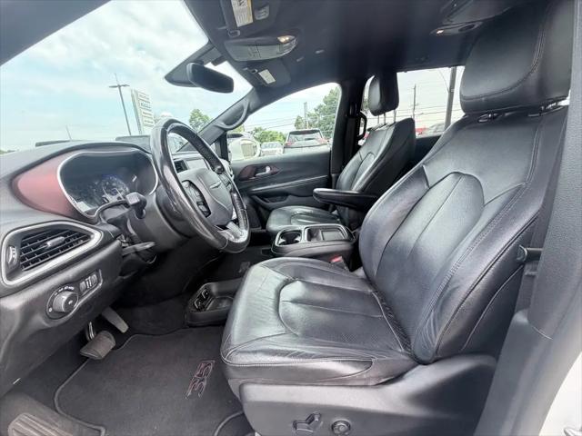 2020 Chrysler Pacifica 35th Anniversary Touring L