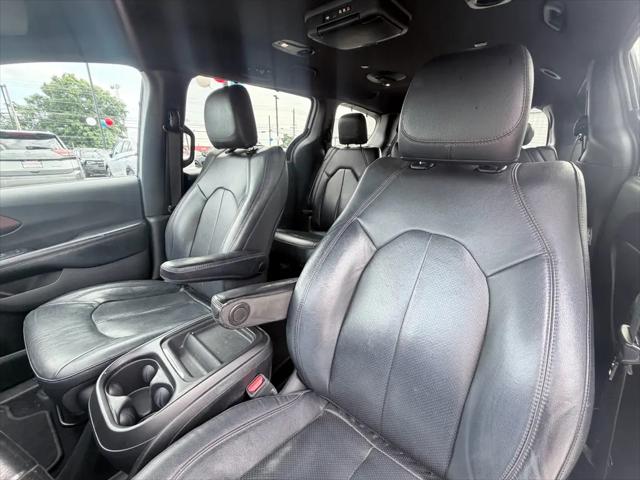 2020 Chrysler Pacifica 35th Anniversary Touring L