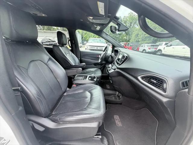 2020 Chrysler Pacifica 35th Anniversary Touring L