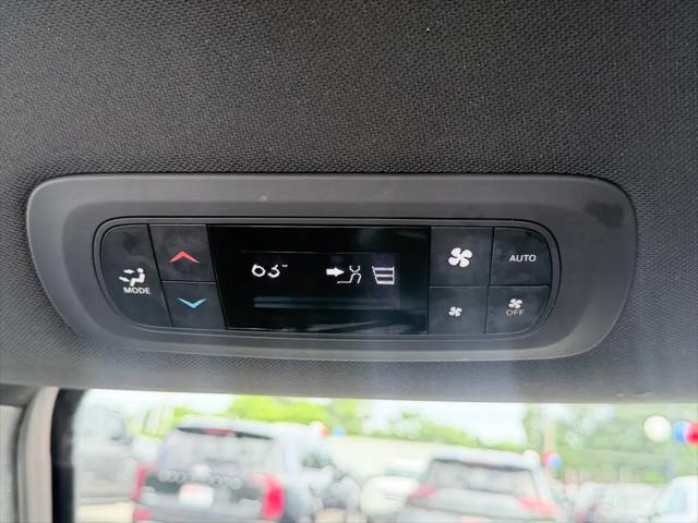 2020 Chrysler Pacifica 35th Anniversary Touring L