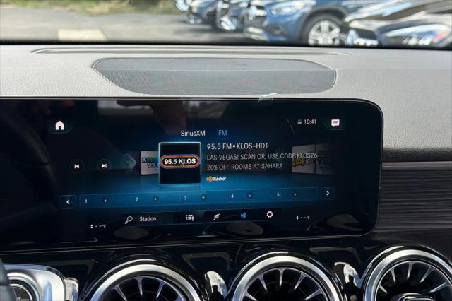 2023 Mercedes-Benz EQB 300 4MATIC