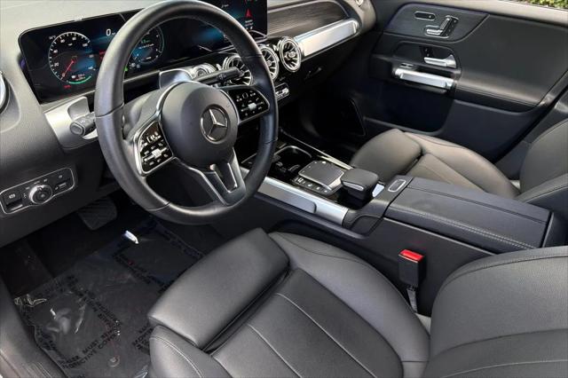 2023 Mercedes-Benz EQB 300 4MATIC