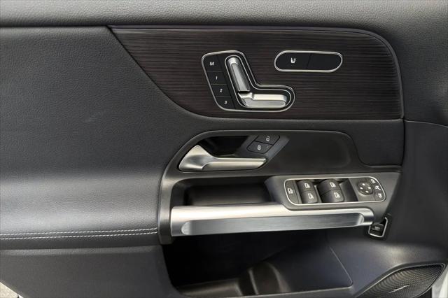 2023 Mercedes-Benz EQB 300 4MATIC