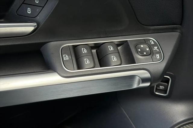 2023 Mercedes-Benz EQB 300 4MATIC