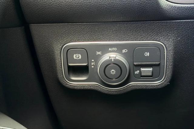 2023 Mercedes-Benz EQB 300 4MATIC