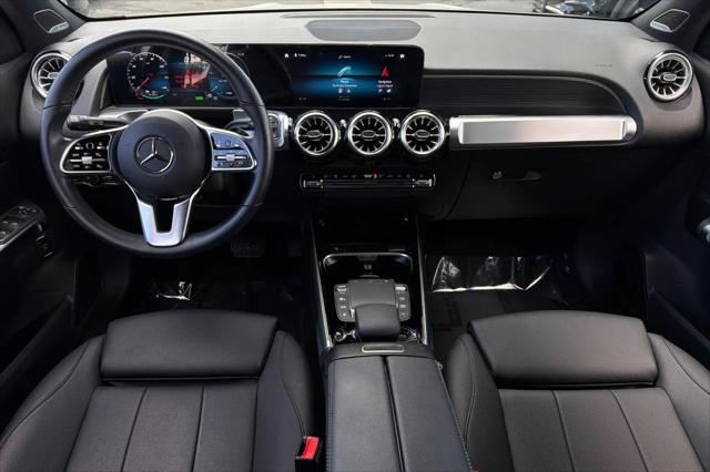 2023 Mercedes-Benz EQB 300 4MATIC
