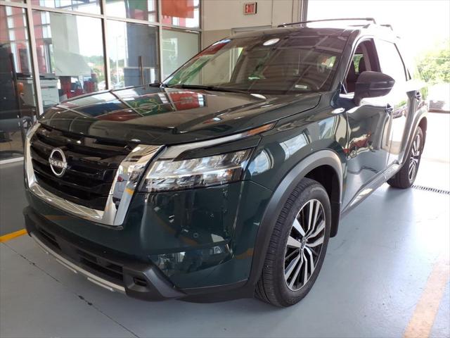 2024 Nissan Pathfinder Platinum FWD
