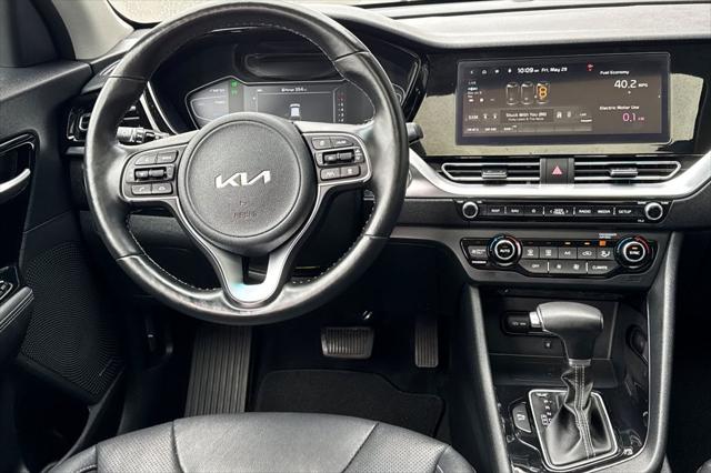 2022 Kia Niro EX Premium