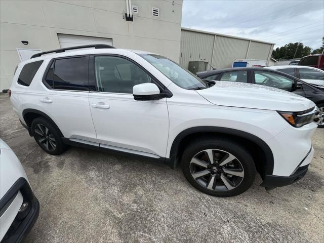 2023 Honda Pilot AWD Touring