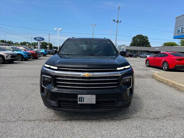 2025 Chevrolet Traverse AWD LT