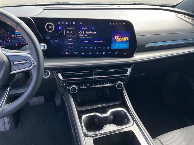 2025 Chevrolet Traverse AWD LT