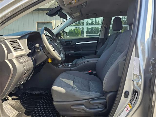 2019 Toyota Highlander LE