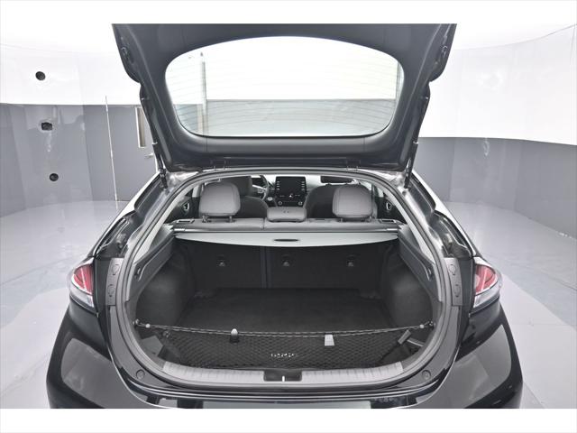 2022 Hyundai IONIQ Hybrid SEL