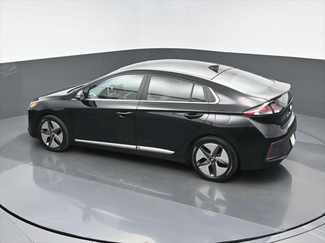 2022 Hyundai IONIQ Hybrid SEL