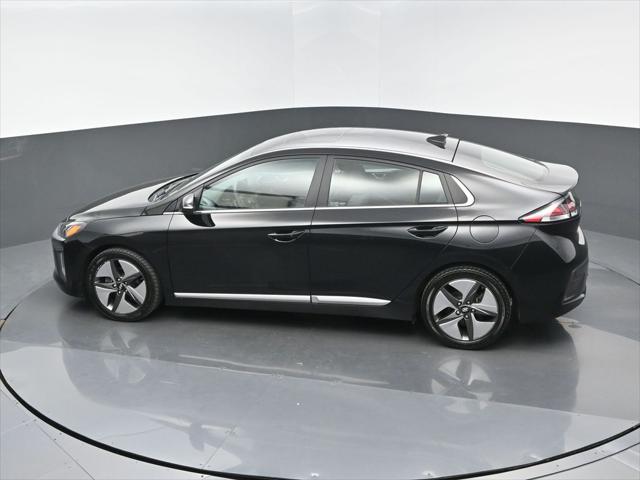 2022 Hyundai IONIQ Hybrid SEL