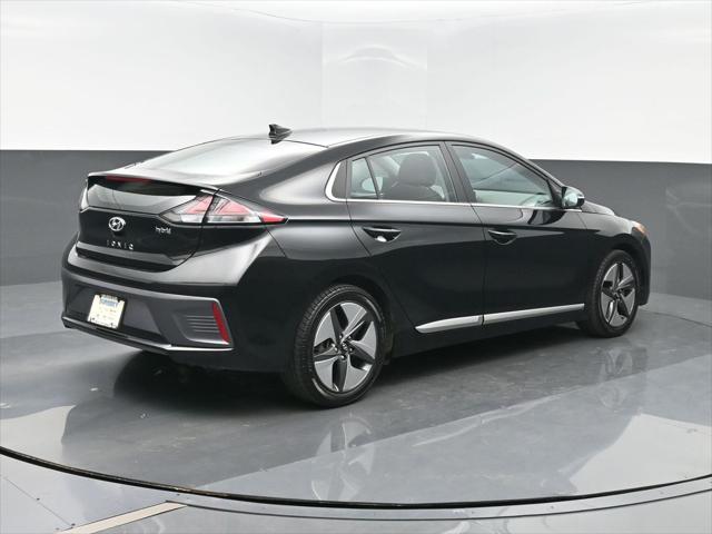 2022 Hyundai IONIQ Hybrid SEL