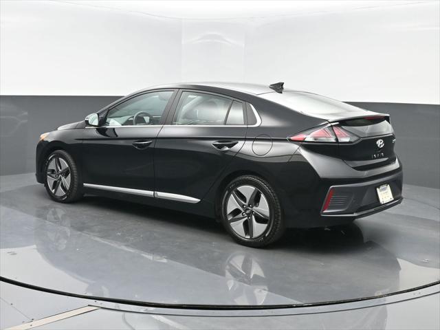 2022 Hyundai IONIQ Hybrid SEL