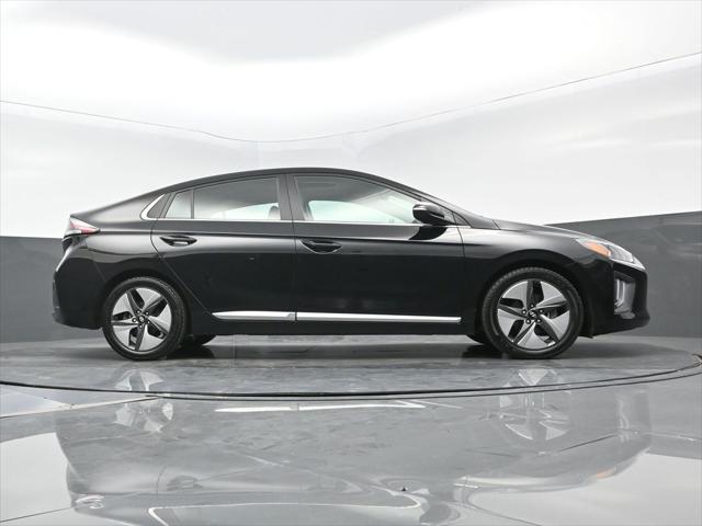 2022 Hyundai IONIQ Hybrid SEL
