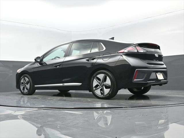 2022 Hyundai IONIQ Hybrid SEL