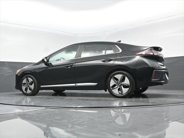 2022 Hyundai IONIQ Hybrid SEL