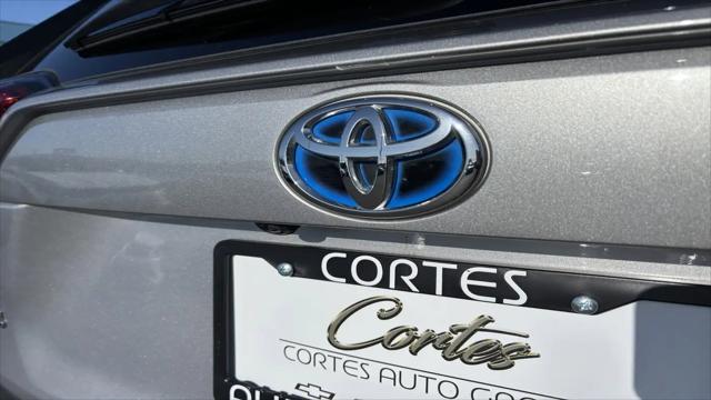 2022 Toyota RAV4 Hybrid LE