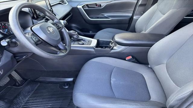 2022 Toyota RAV4 Hybrid LE