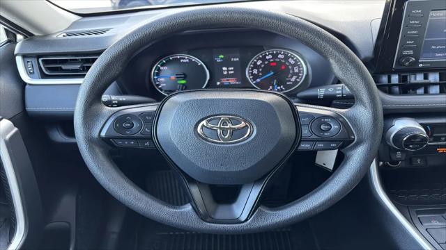 2022 Toyota RAV4 Hybrid LE