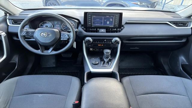 2022 Toyota RAV4 Hybrid LE