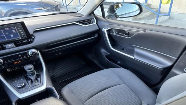 2022 Toyota RAV4 Hybrid LE