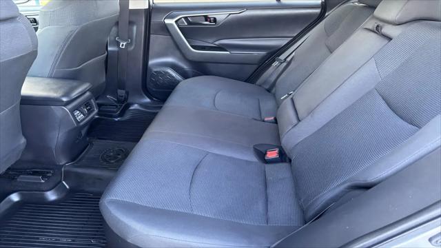 2022 Toyota RAV4 Hybrid LE