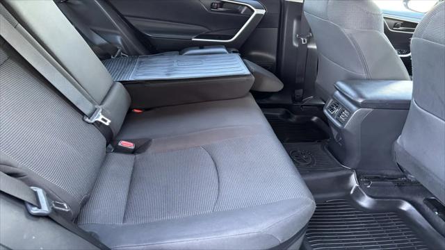 2022 Toyota RAV4 Hybrid LE
