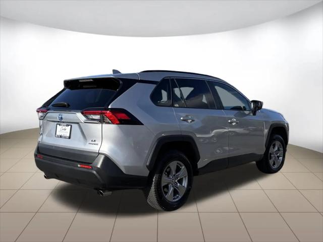 2022 Toyota RAV4 Hybrid LE