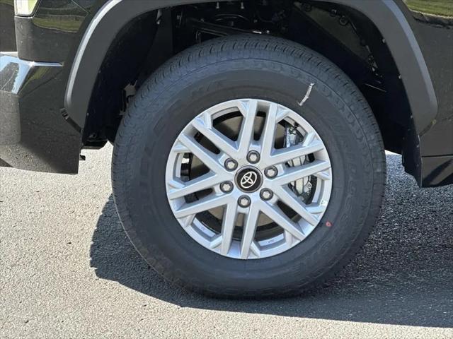 2026 Toyota Tundra SR5 CrewMax 5.5' Bed