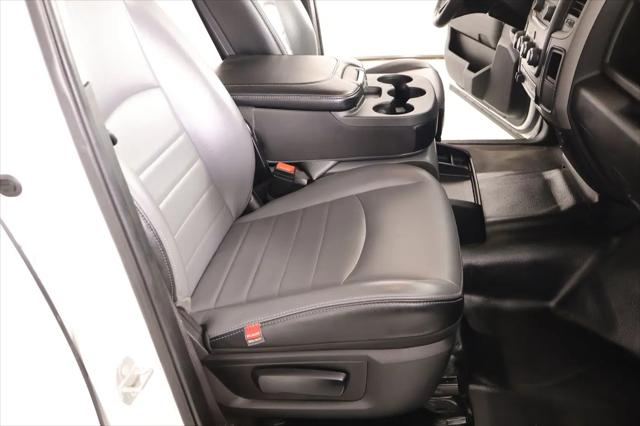 2022 Ram 1500 Classic Tradesman Crew Cab 4x4 5'7" Box