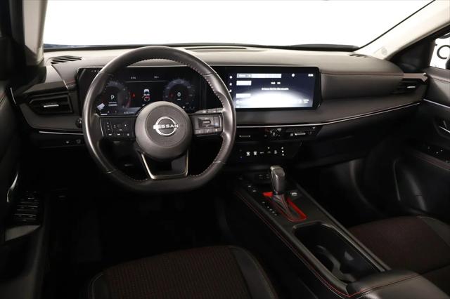 2025 Nissan Kicks SR FWD