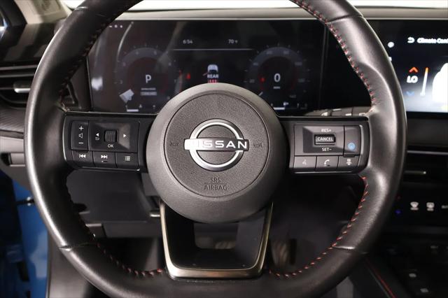 2025 Nissan Kicks SR FWD