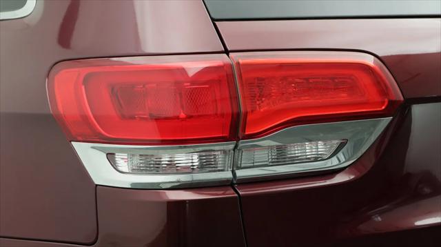 2019 Jeep Grand Cherokee Laredo 4x2