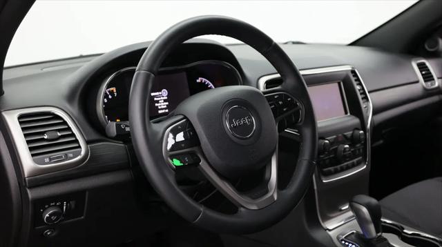 2019 Jeep Grand Cherokee Laredo 4x2