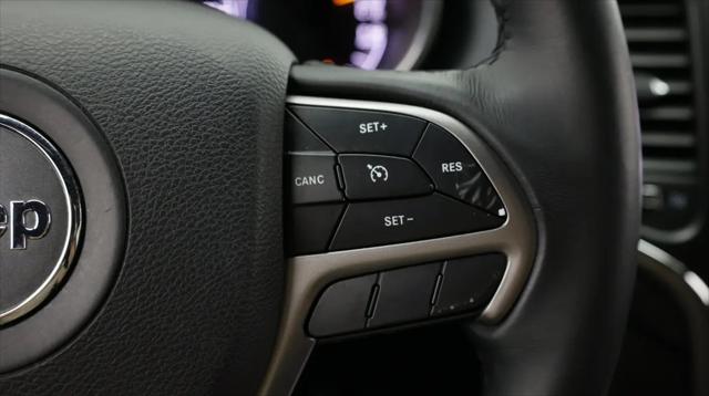 2019 Jeep Grand Cherokee Laredo 4x2