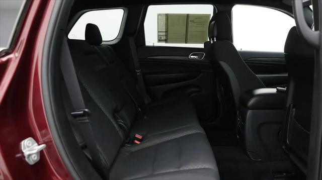 2019 Jeep Grand Cherokee Laredo 4x2