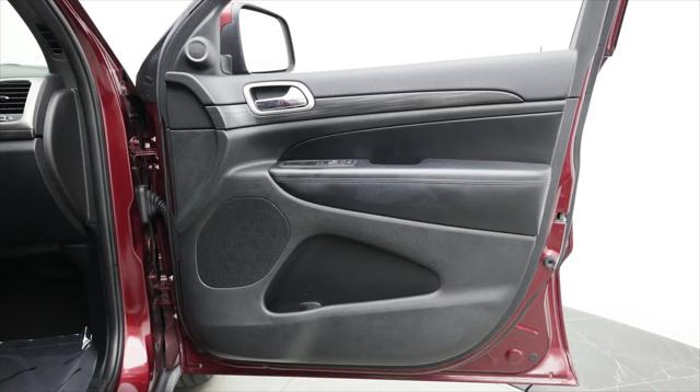 2019 Jeep Grand Cherokee Laredo 4x2