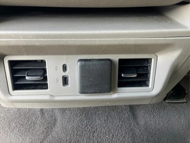 2025 GMC Sierra 1500 4WD Crew Cab Short Box SLT
