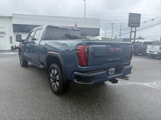 2024 GMC Sierra 2500HD 4WD Crew Cab Standard Bed Denali