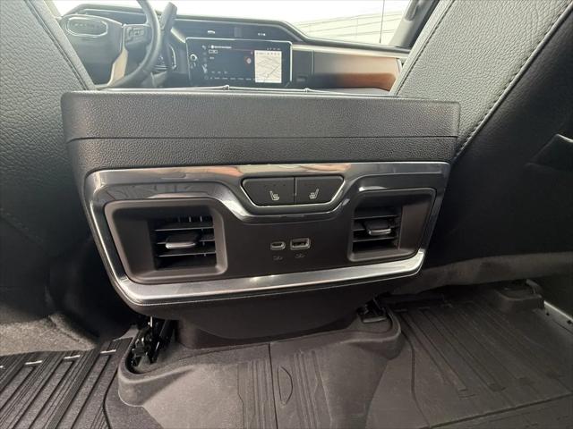 2024 GMC Sierra 2500HD 4WD Crew Cab Standard Bed Denali