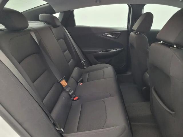 2023 Chevrolet Malibu FWD 1FL